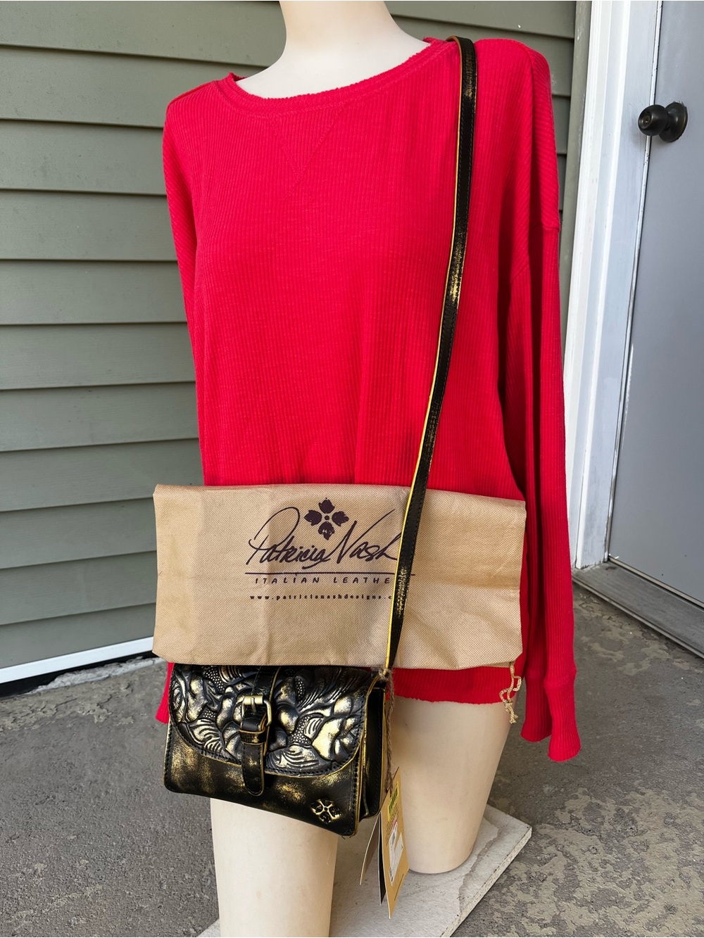 New Patricia Nash Black & Gold Embossed Leather Crossbody Bag
